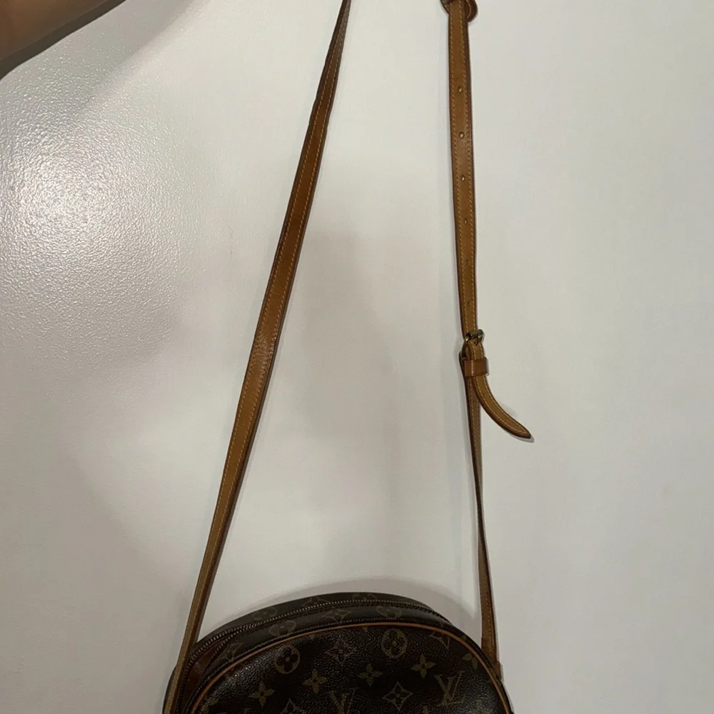Louis Vuitton shoulder bag in great confidence - Picture 7 of 8
